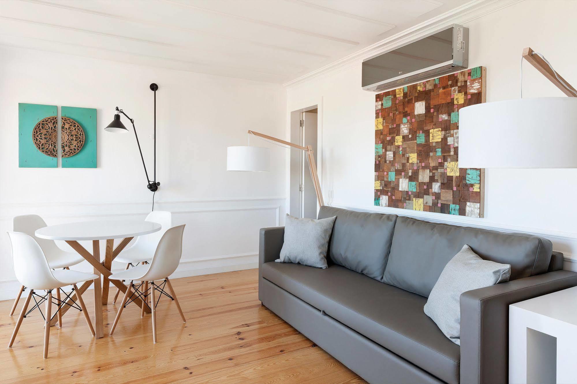 Hello Lisbon Sao Bento Boutique Apartments Esterno foto