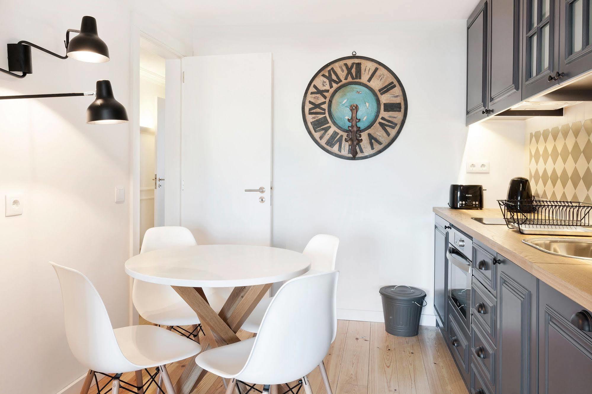 Hello Lisbon Sao Bento Boutique Apartments Esterno foto